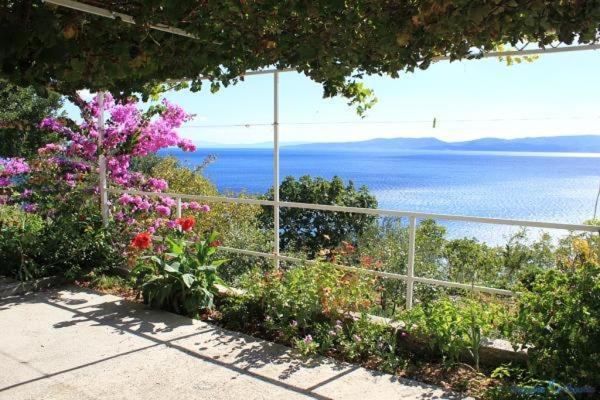 Studio Apartment In Pisak With Sea View, Balcony, Air Conditioning, Wi-Fi Екстер'єр фото